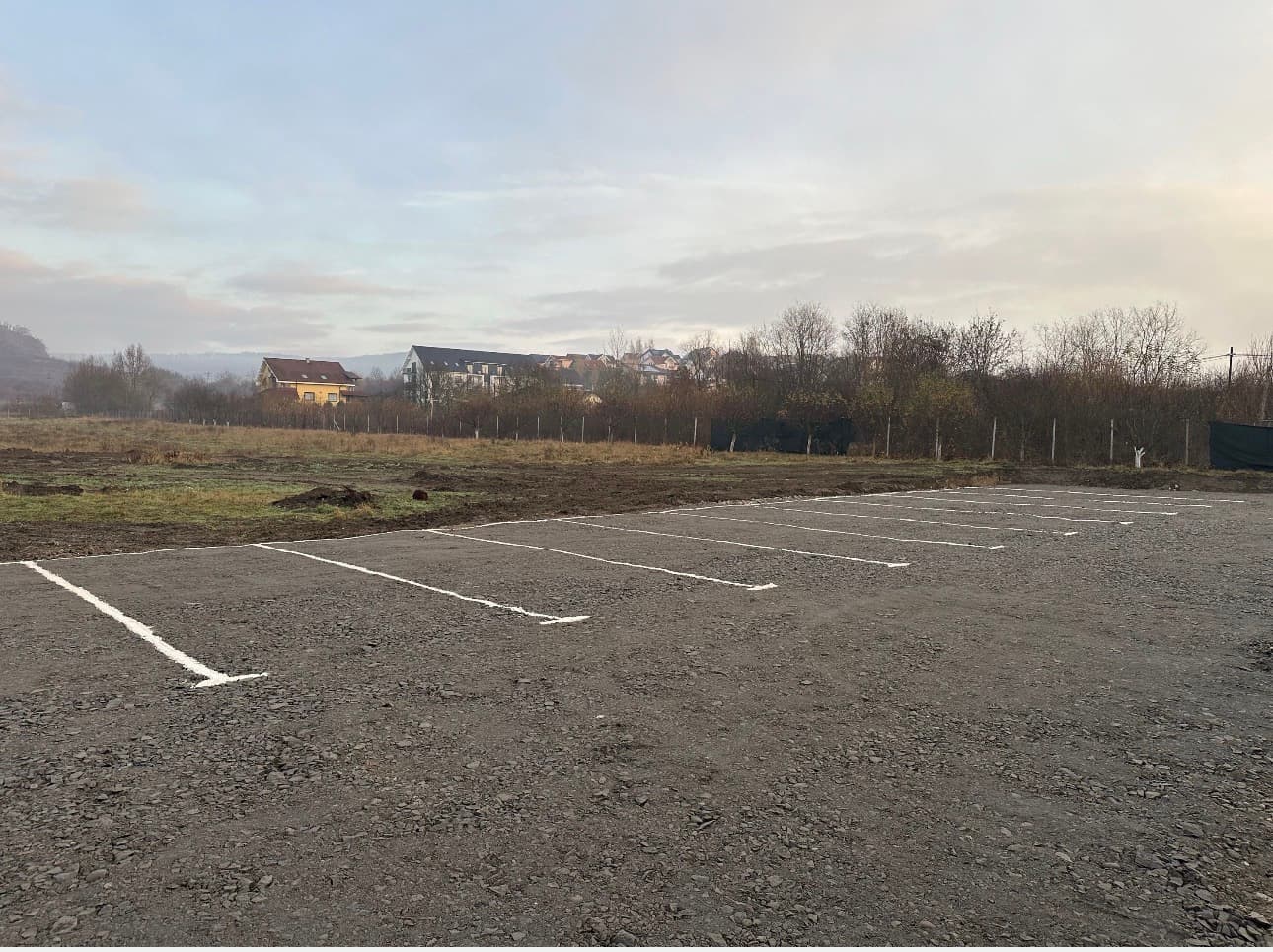 Loc de parcare de inchiriat in Mures, Livezeni, Strada Lunga Nr. 37, 24MP