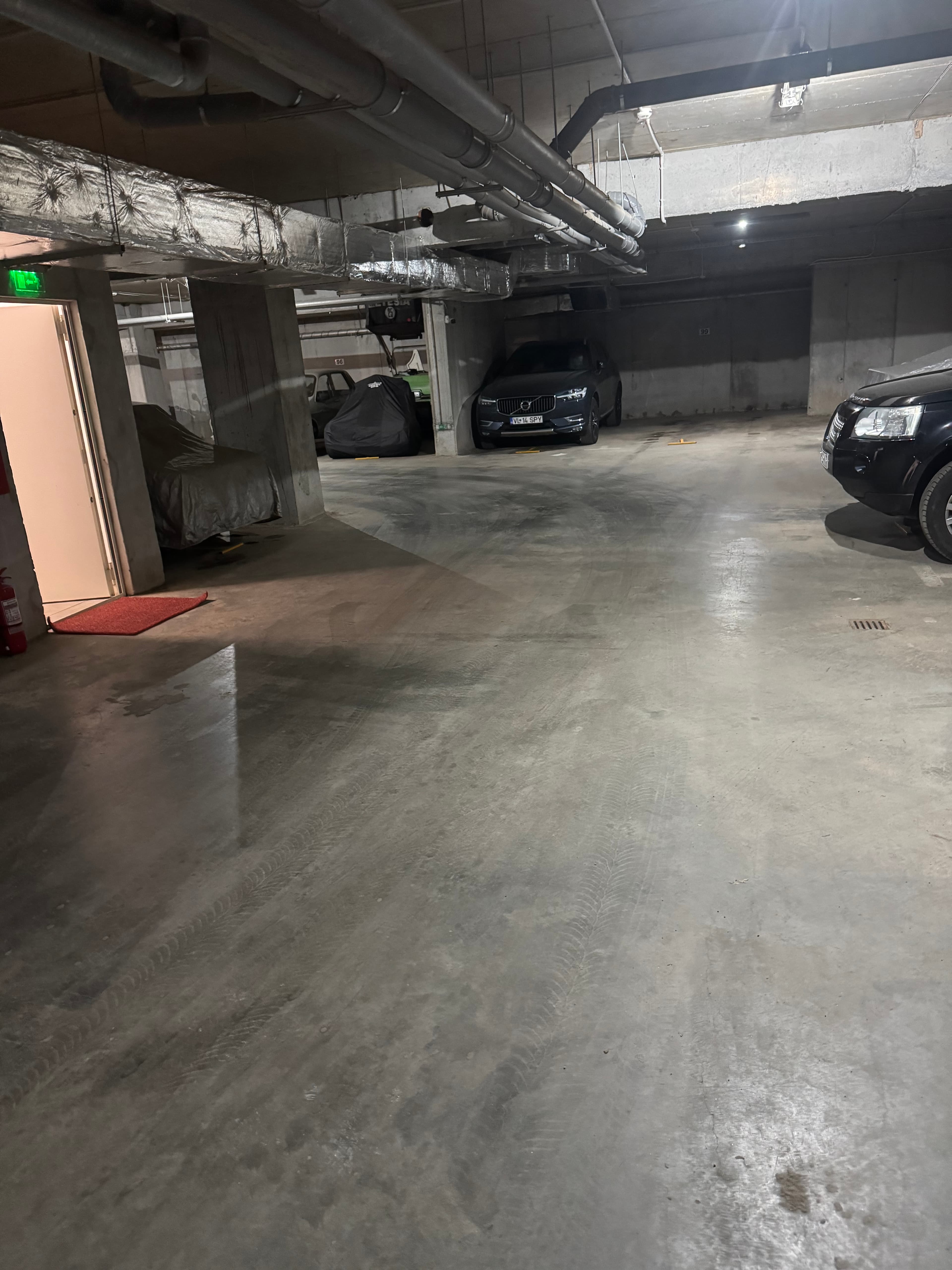 Loc de parcare de vanzare in Bucuresti, Drumul Valea Furcii, Sector 6, 12MP, Complex Grunenpark